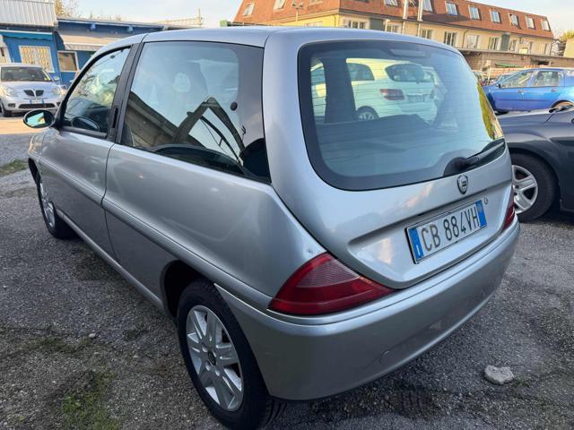 LANCIA Y 1.2i cat LS senza nessun lavoro da fare