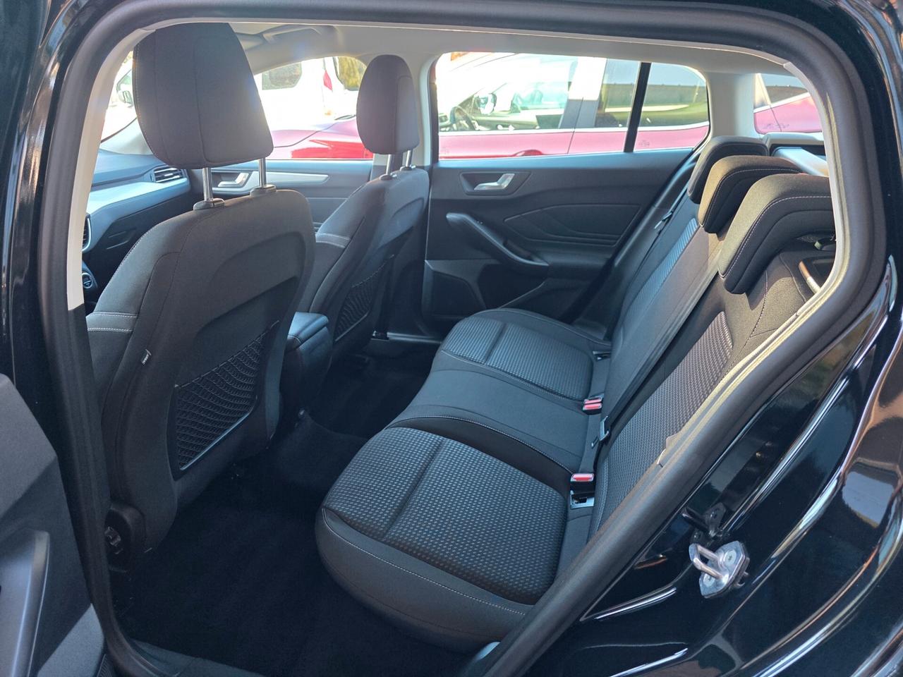 Ford Focus 1.5 tdci 120 CV automatico SW Business Co-Pilot