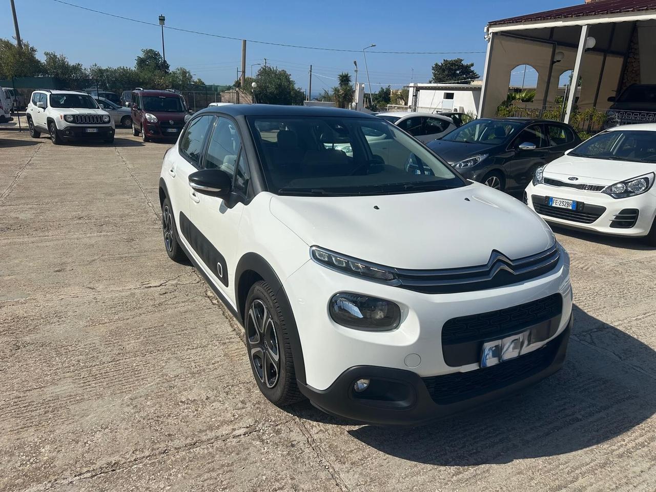 Citroen C3 1.6 BlueHDi 75 CV Shine (2017) | OK NEOPATENTATI - Top di Gamma