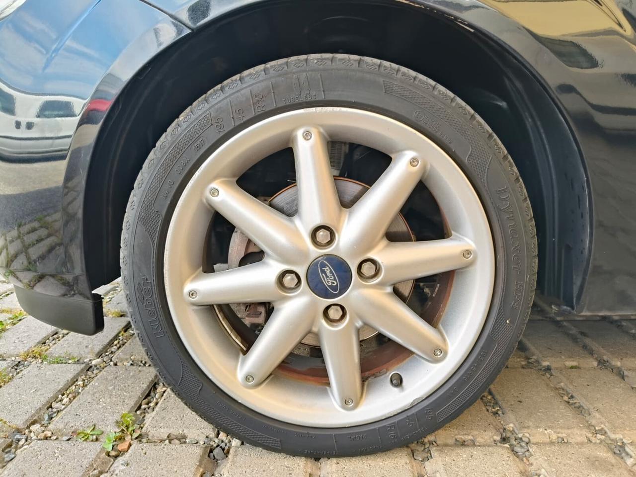 Ford Fiesta 1.4 TDCi 5p. Ghia