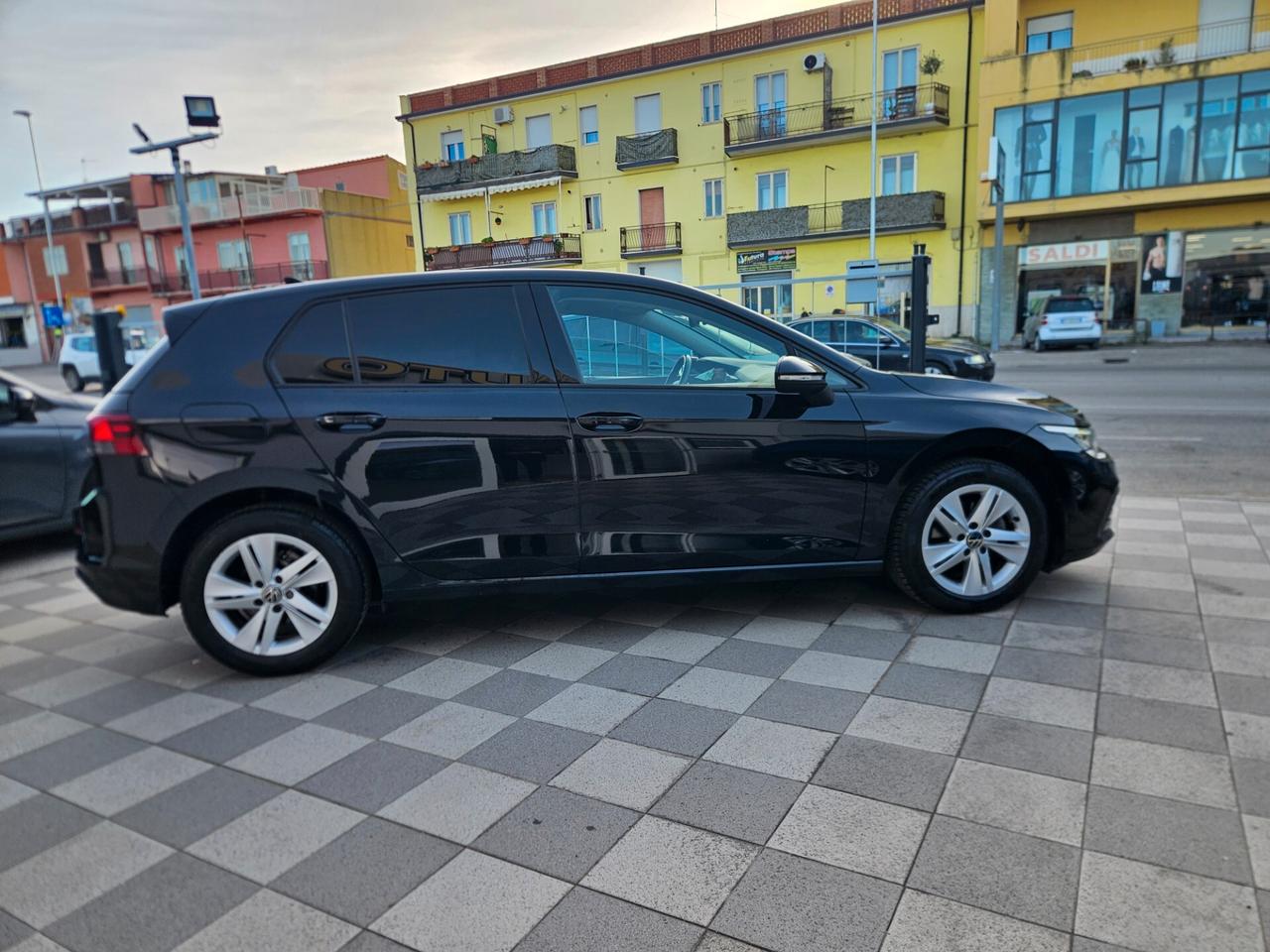 Volkswagen Golf 8 2.0 TDI 116cv DSG SCR Life