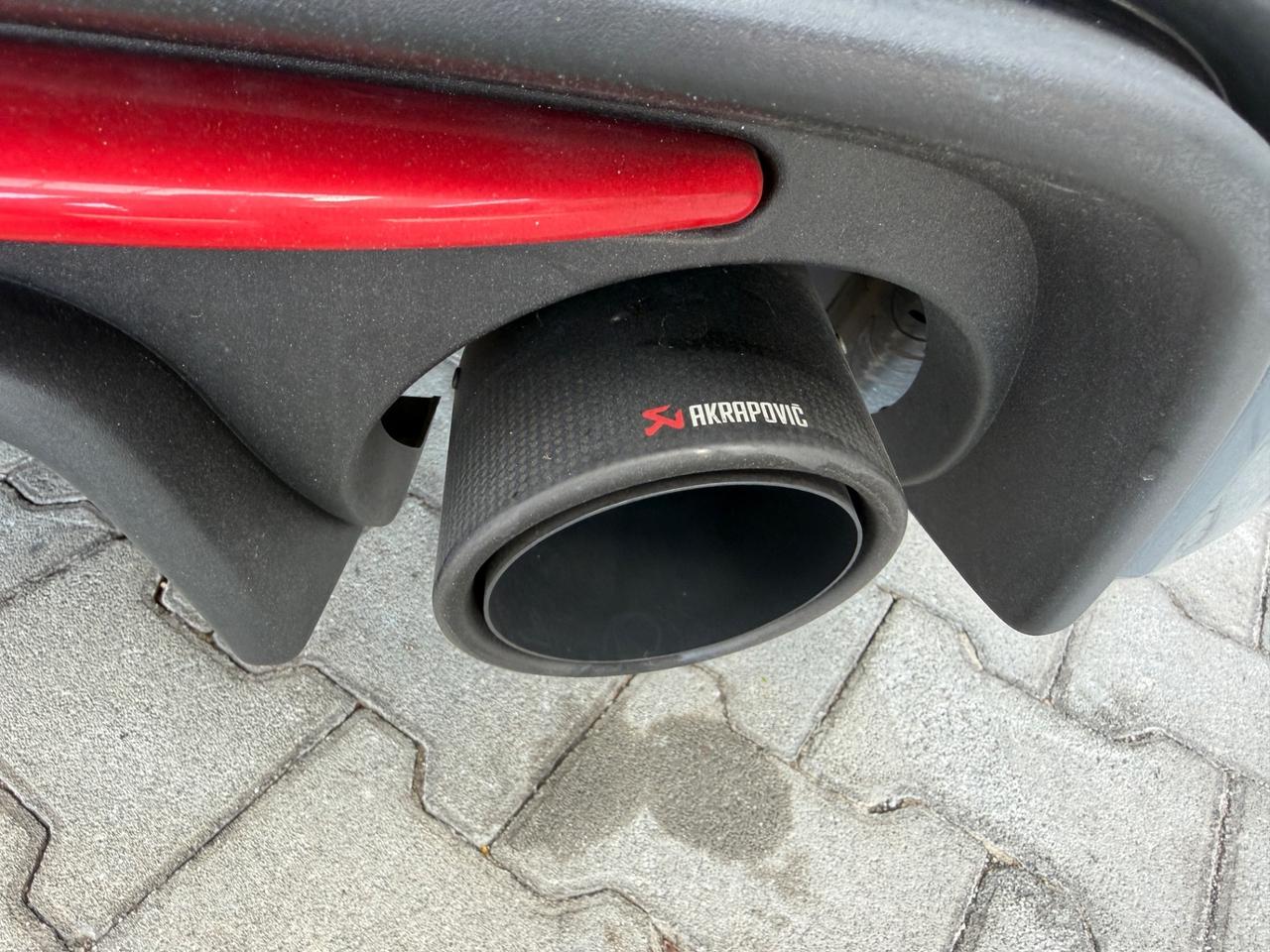 Abarth 695 C 1.4 Turbo T-Jet XSR Yamaha Limited Edition