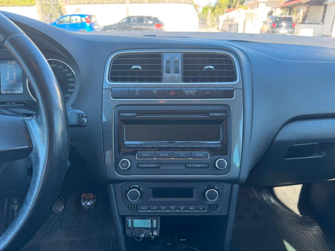 Volkswagen Polo 1.6 GPL 2013