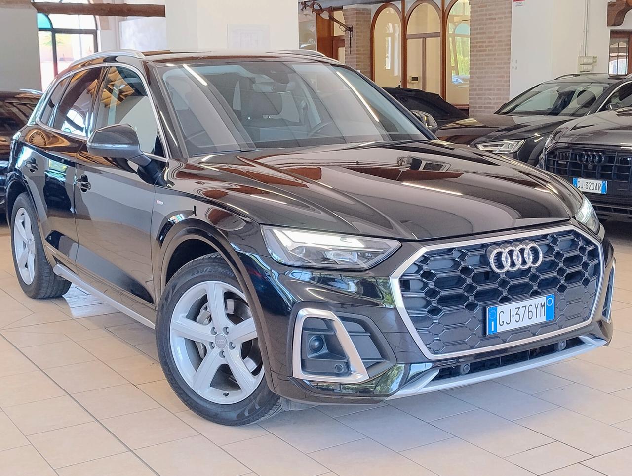 AUDI Q5 35 TDI S tronic S line ACC CARPLAY VIRTUAL