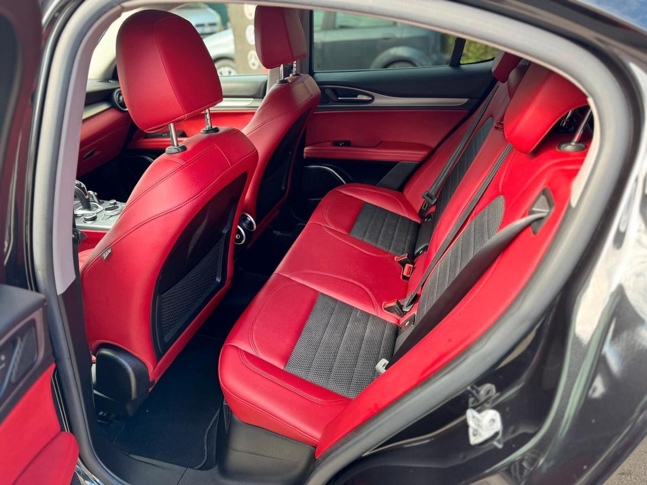 Alfa Romeo Stelvio 2.2 Turbodiesel 190 CV AT8 Q4 Sprint