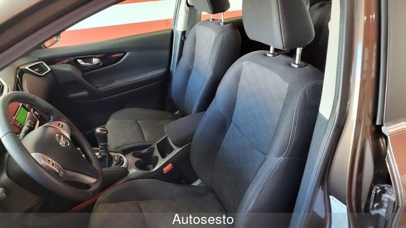 Nissan Qashqai Qashqai 1.2 Acenta