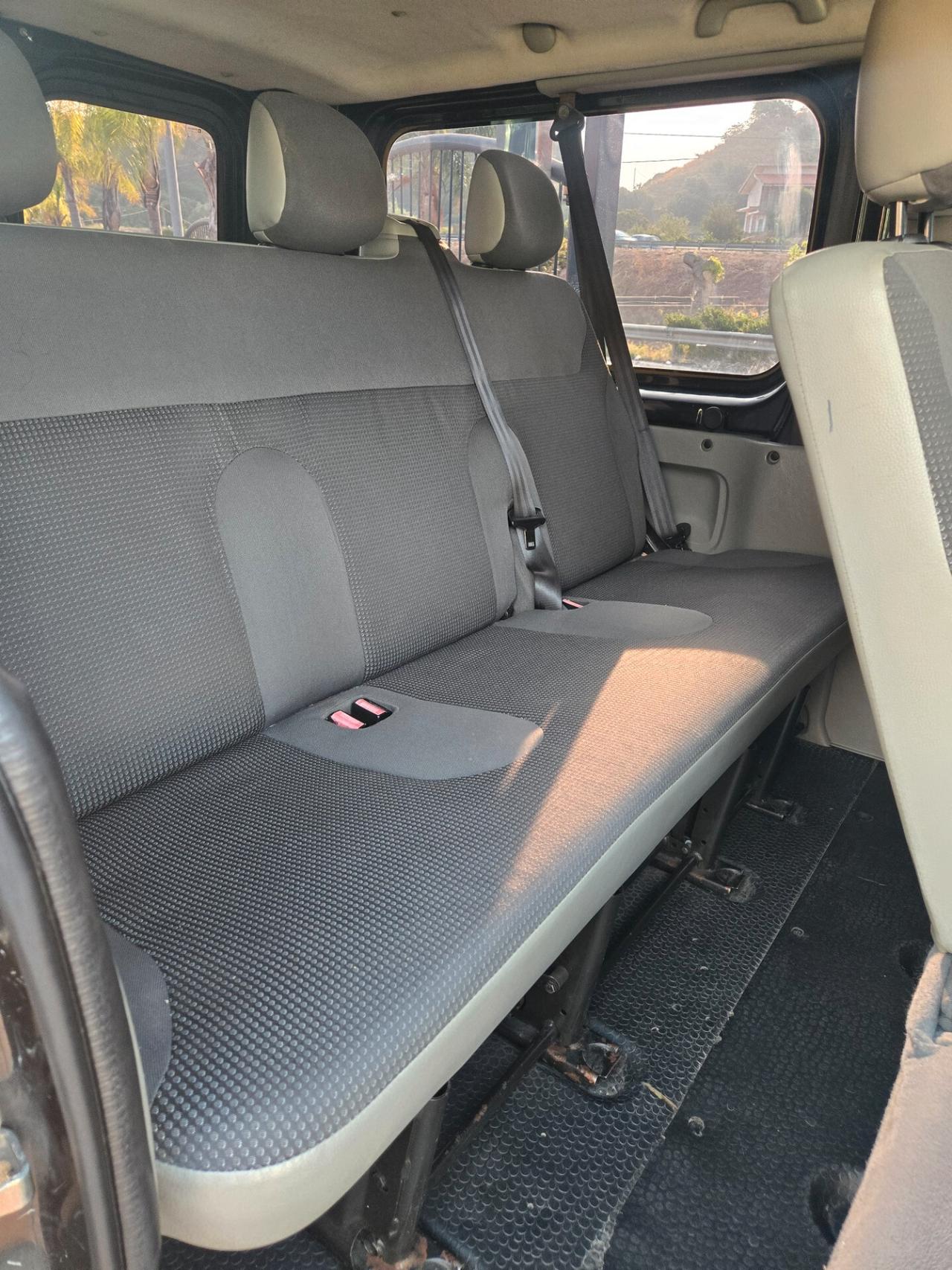 Opel Vivaro 29 2.0 CDTI PL-TN Combi 9 posti