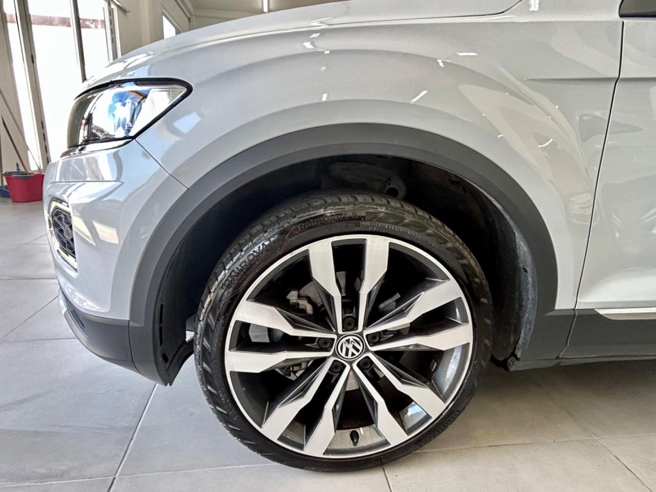 VW T-Roc FULL OPTIONAL finanziabile