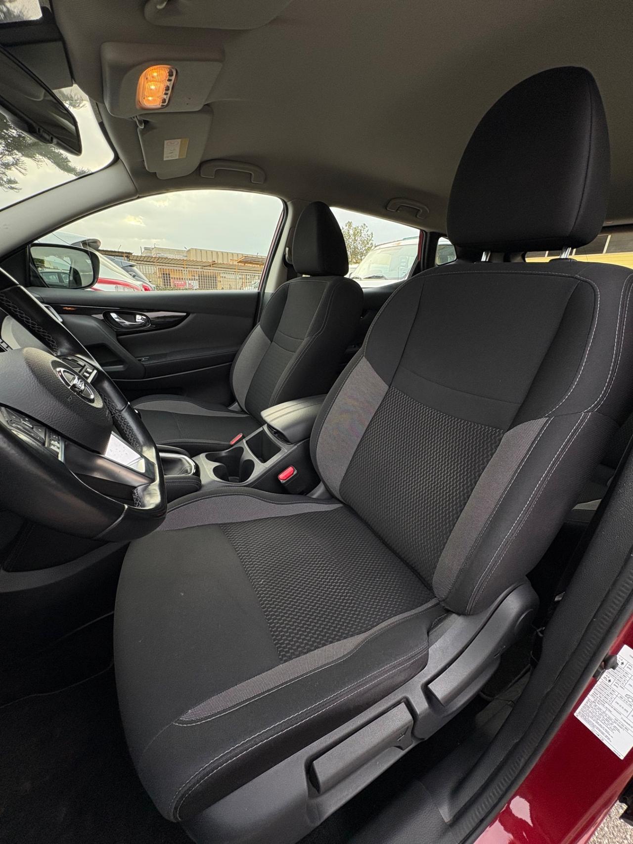 Nissan Qashqai 1.3 DIG-T 140 CV Acenta Premium