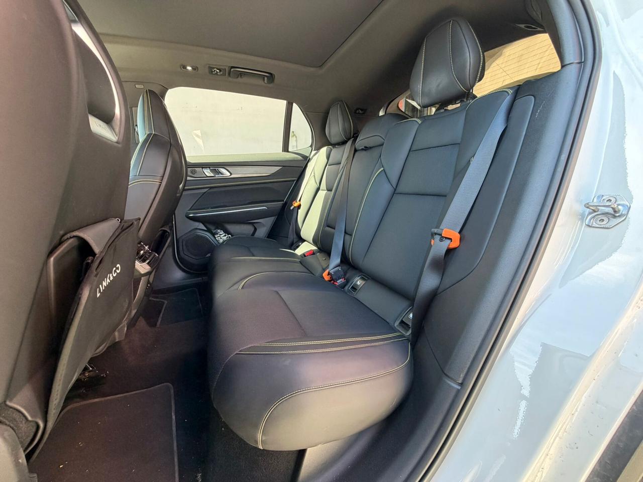 Lynk&co 01 PHEV More 2025 UNIPRO FULL!!!