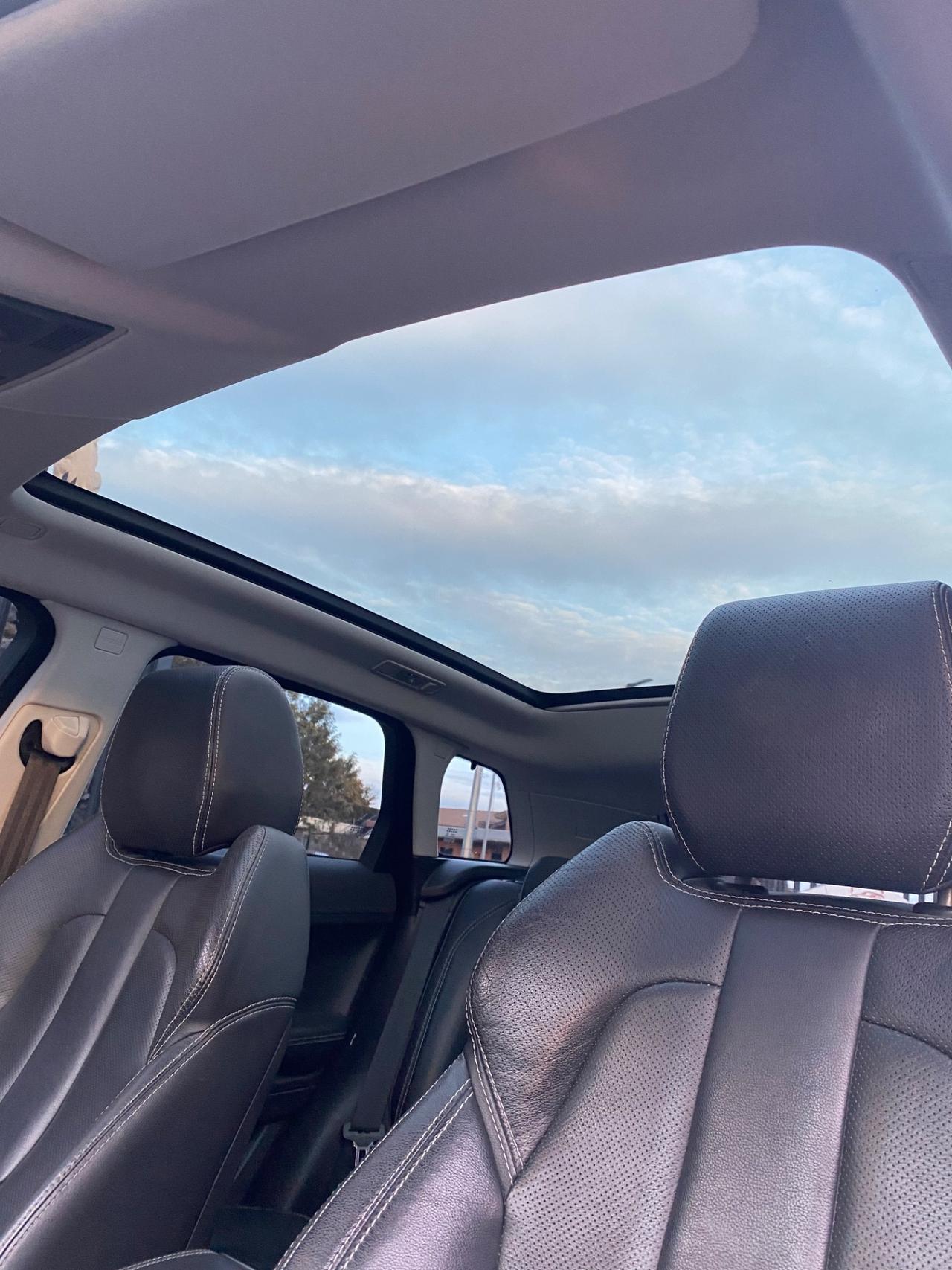 Land Rover Range Evoque 2.2 TD4 5p. Dynamic