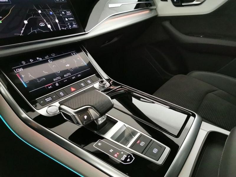 Audi Q8 45 3.0 tdi mhev Sport quattro tiptronic