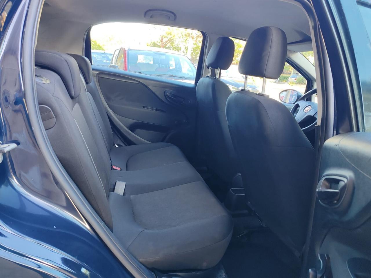 FIAT PUNTO 1.4 5 PORTE NATURAL POWER 2015