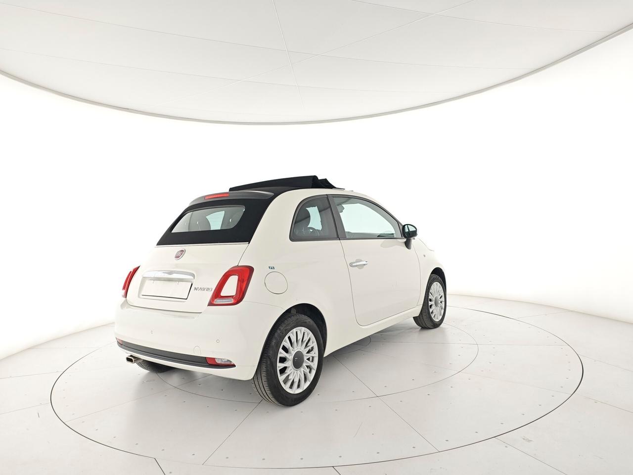 Fiat 500 C 1.0 Hybrid Dolcevita