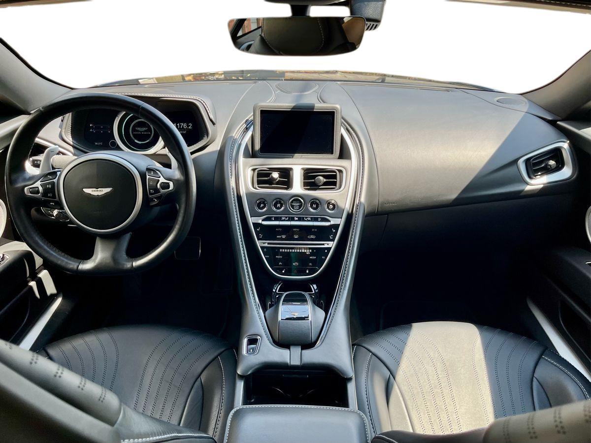 ASTON MARTIN DB11 Coupe 4.0 V8 auto