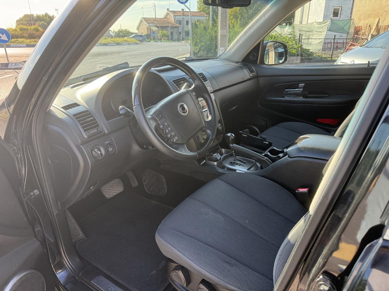 Ssangyong Rexton W 2.2 Diesel 4WD M/T Plus 7 POSTI