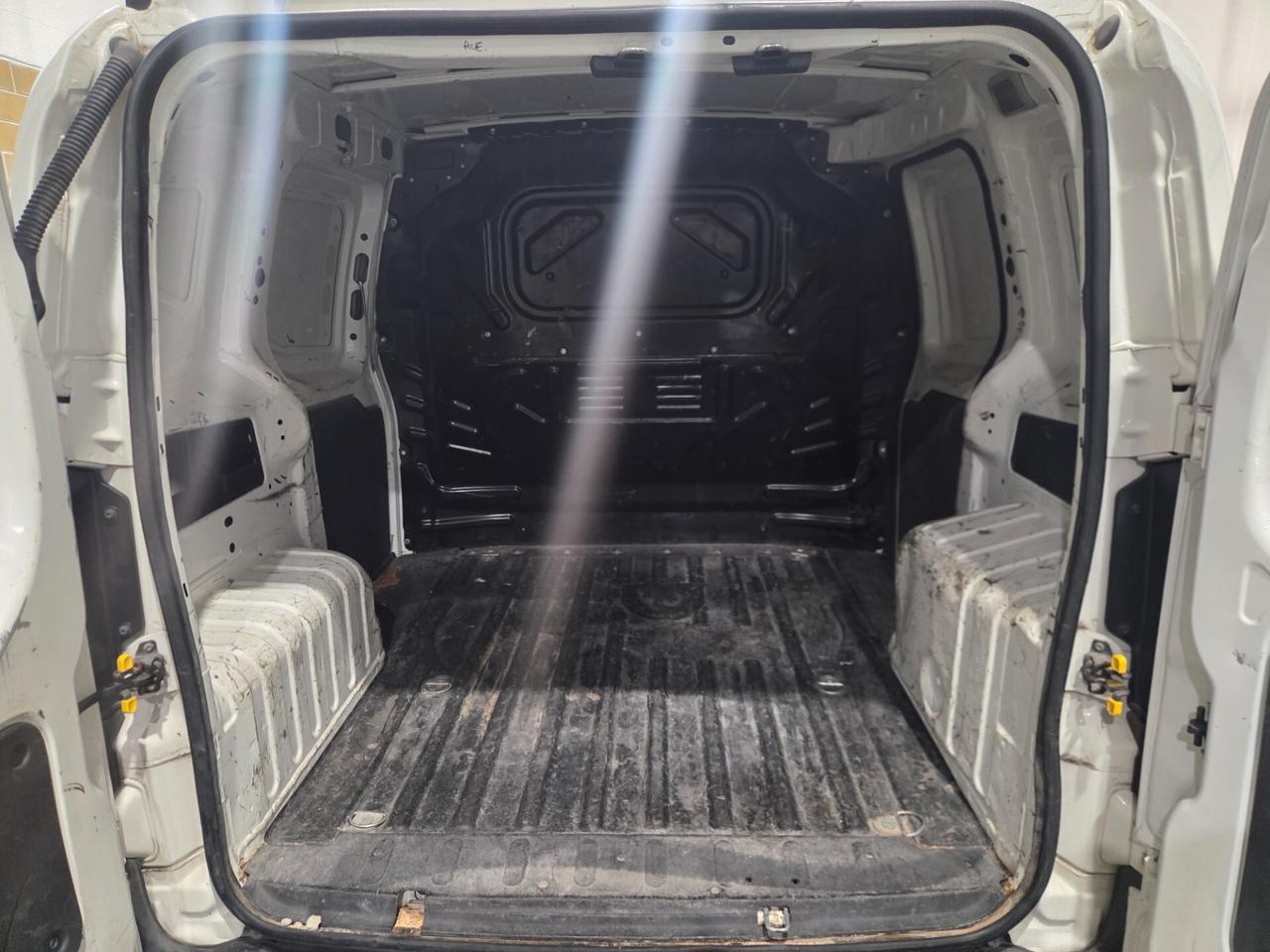 Fiat Fiorino 1.3 MJT 95CV Cargo SX