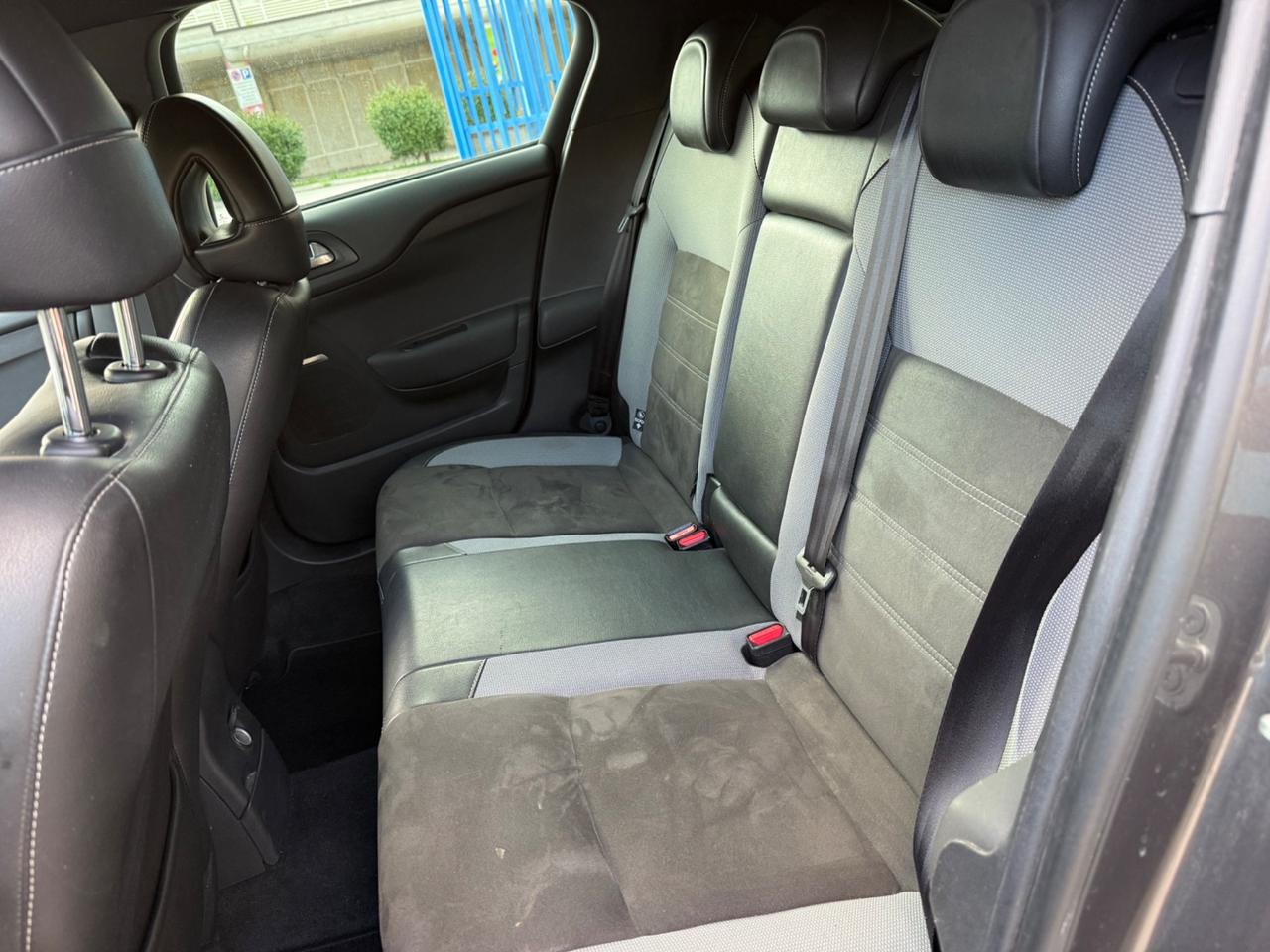 Ds DS4 4 Crossback BlueHDi 180 S&S EAT6 So Chic