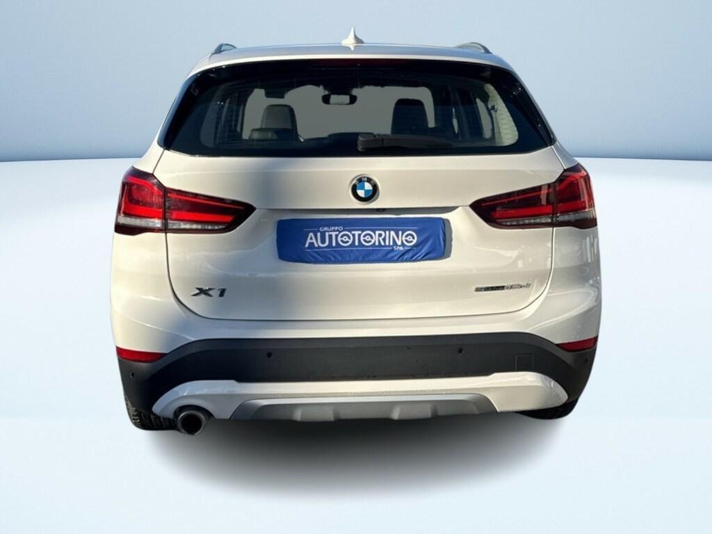 BMW X1 16 d xLine sDrive Steptronic