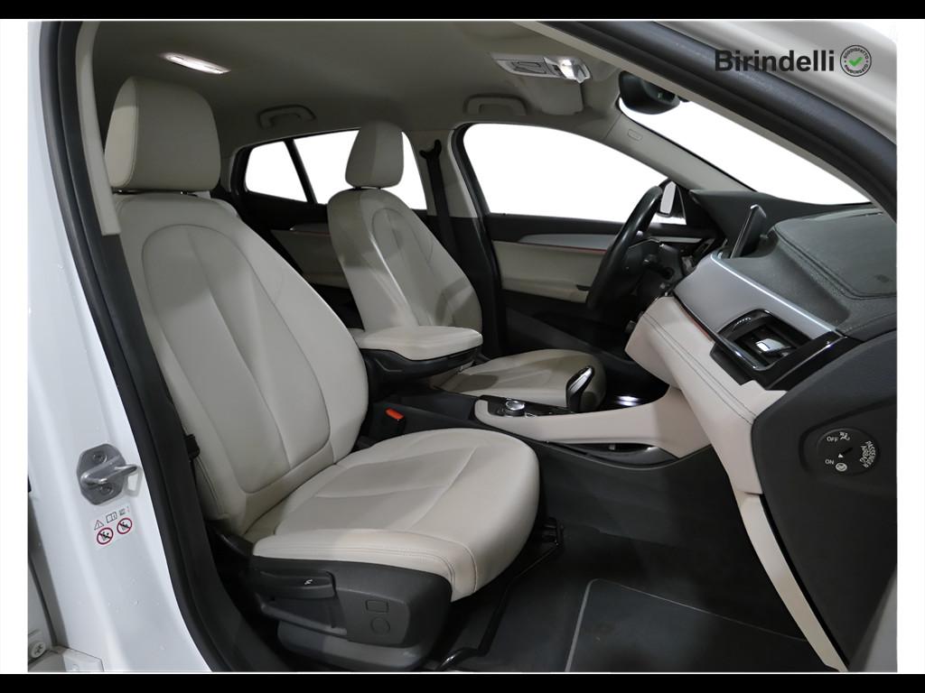 BMW X2 (F39) - X2 sDrive18d Business-X