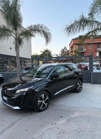 PEUGEOT 3008 GT