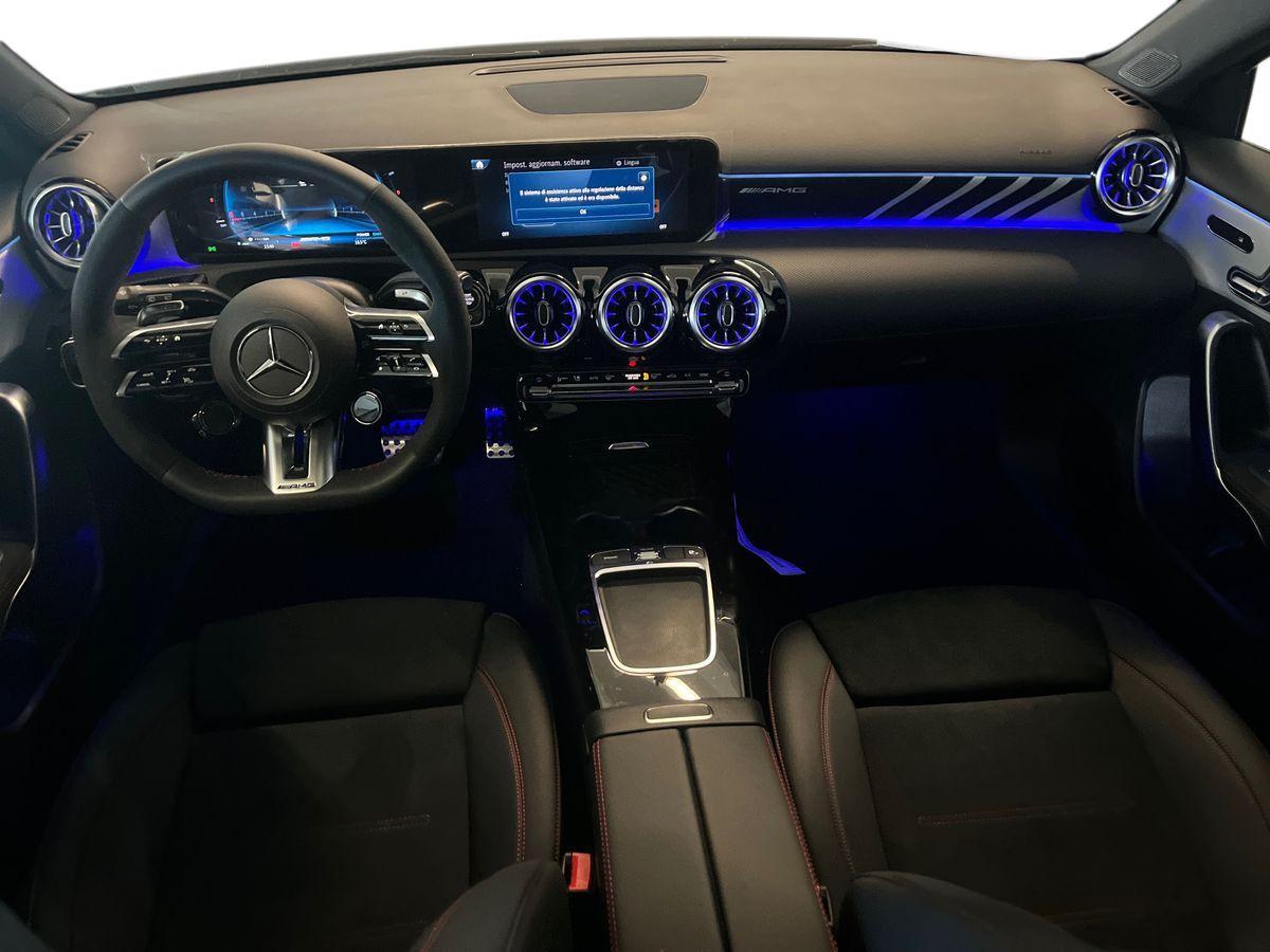 Mercedes-Benz Mercedes-AMG A 35 4MATIC