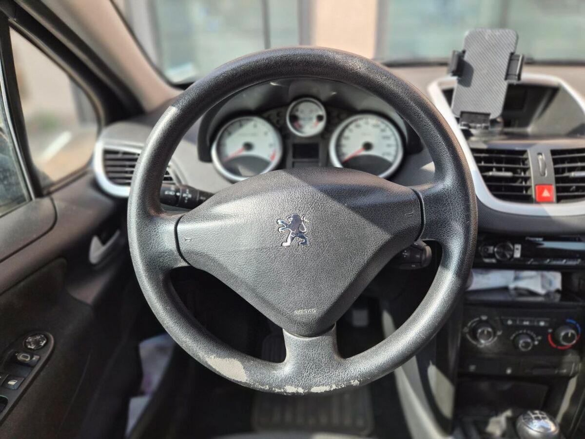 Peugeot 207 1.4 8v Millesim 200 5p