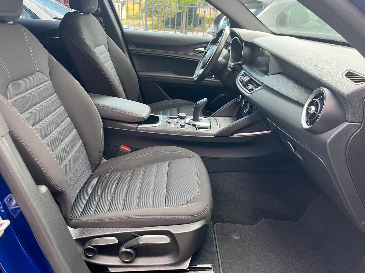 Alfa Romeo Stelvio 2.2 TD 190 cv AT8 Q4 Business
