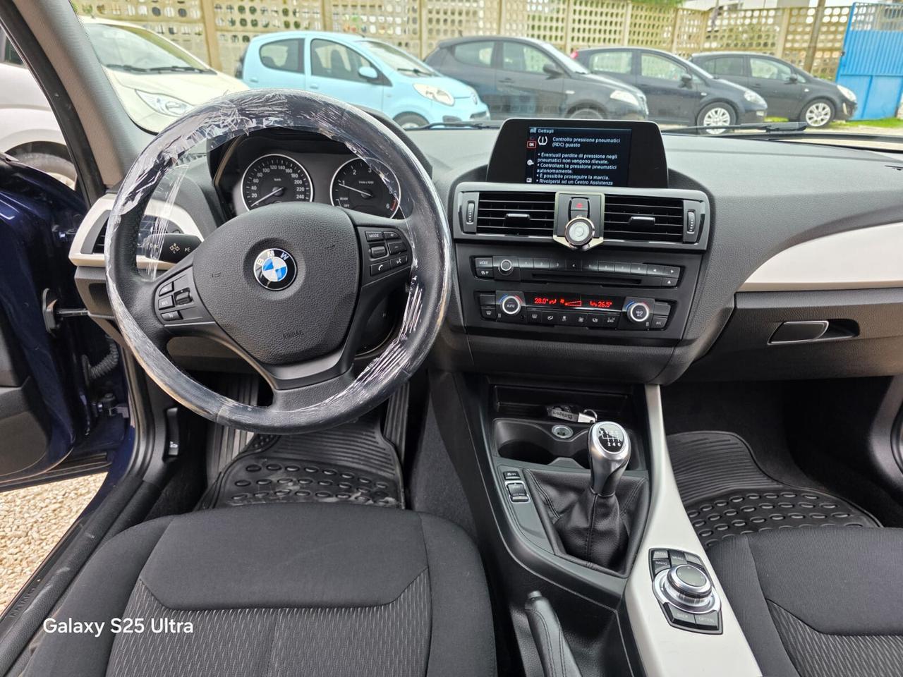 Bmw 118d Unique 2014 BMW SERVICE
