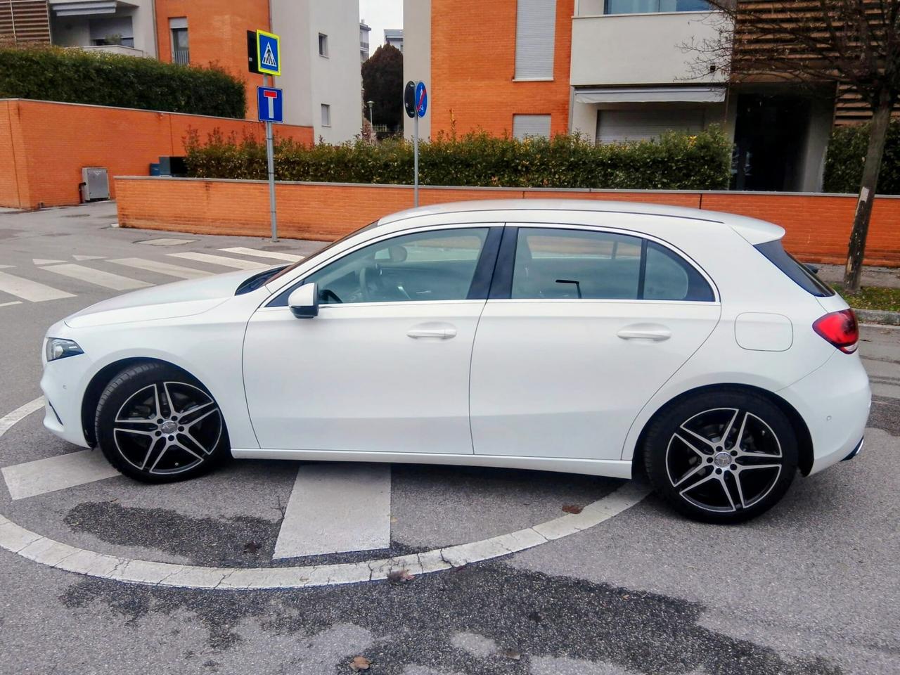 Mercedes-benz A 220 d Automatic Sport