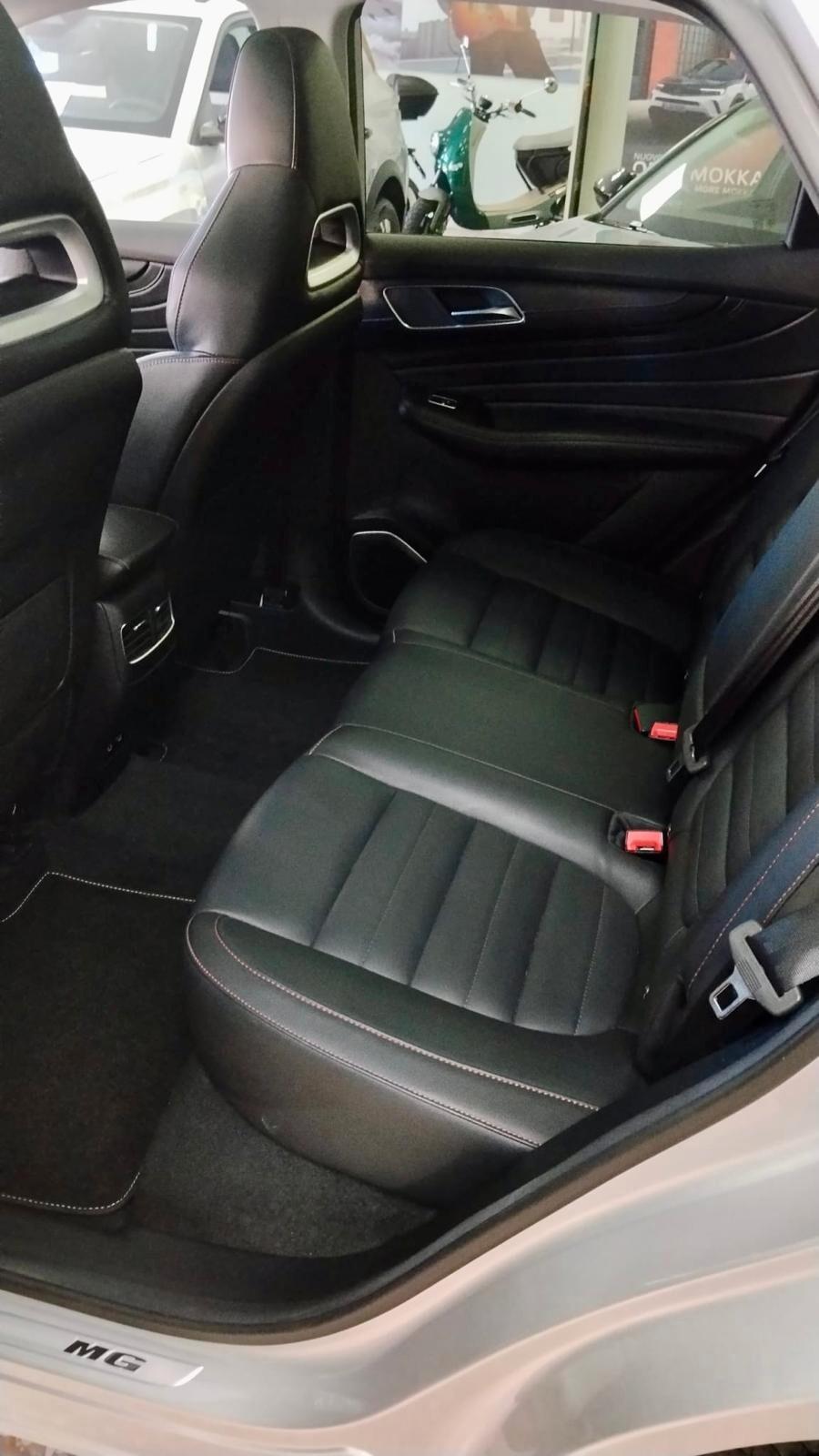 Mg EHS Plug-in Hybrid Luxury