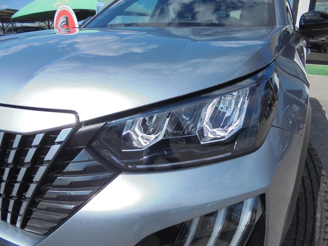 Peugeot 2008 Hybrid 136 e-DCS6 Allure