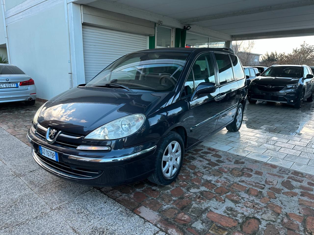 Peugeot 807 2.0 HDi 8 POSTI (12 RATE)