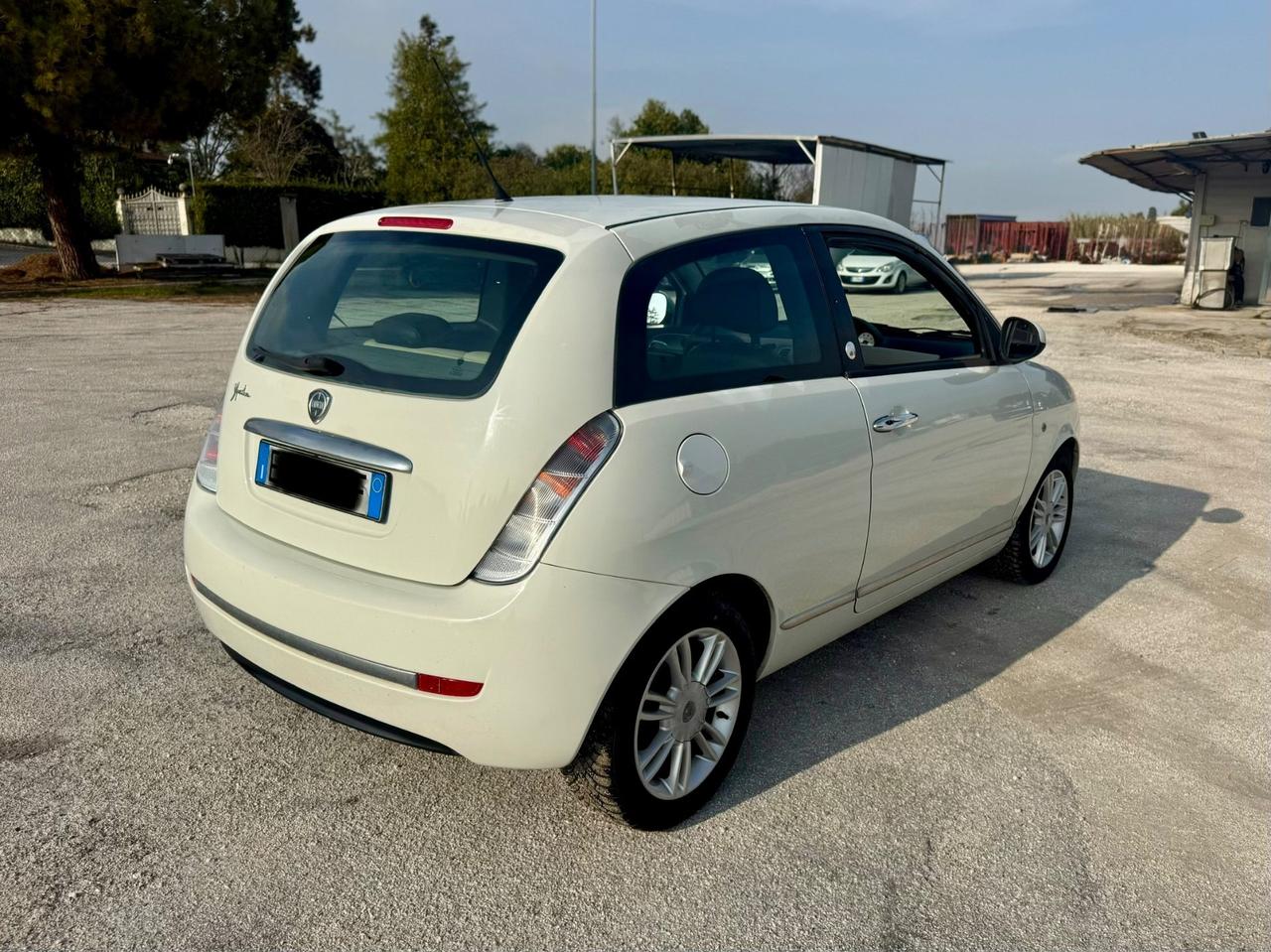 Lancia Ypsilon Ecochic 1.4 benzina GPL Neopatentati