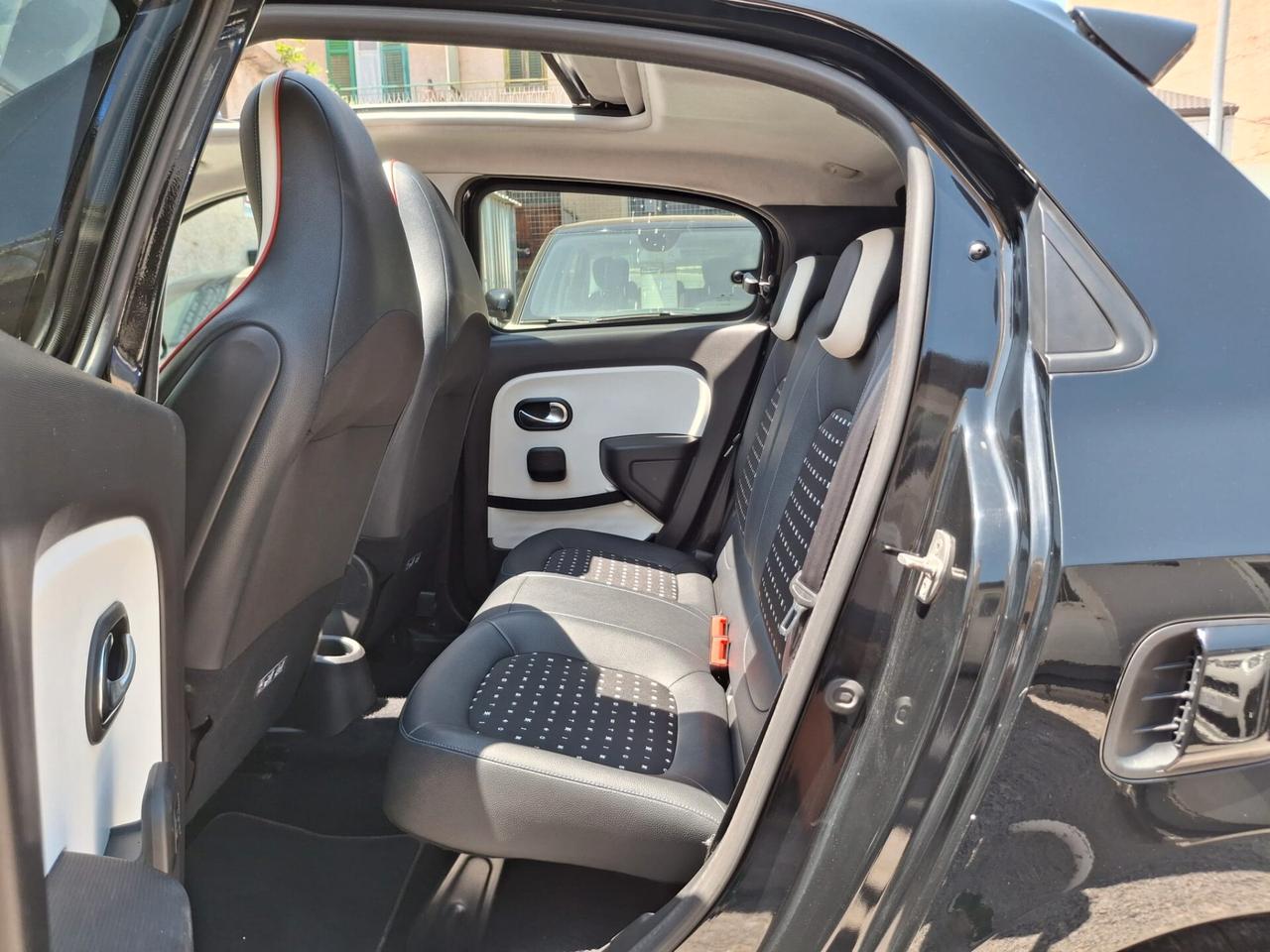 Renault Twingo TCe 95 CV EDC Signature