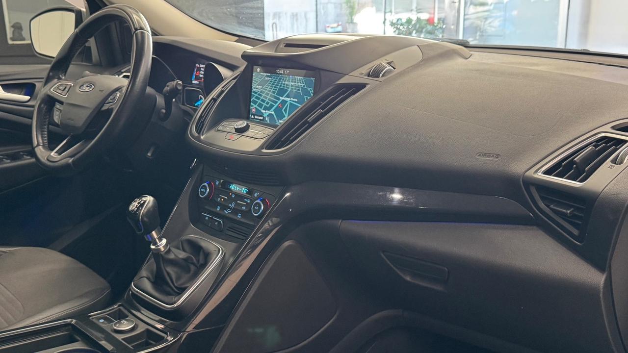 Ford Kuga 1.5 TDCI 120 CV S&S 2WD Titanium-2018