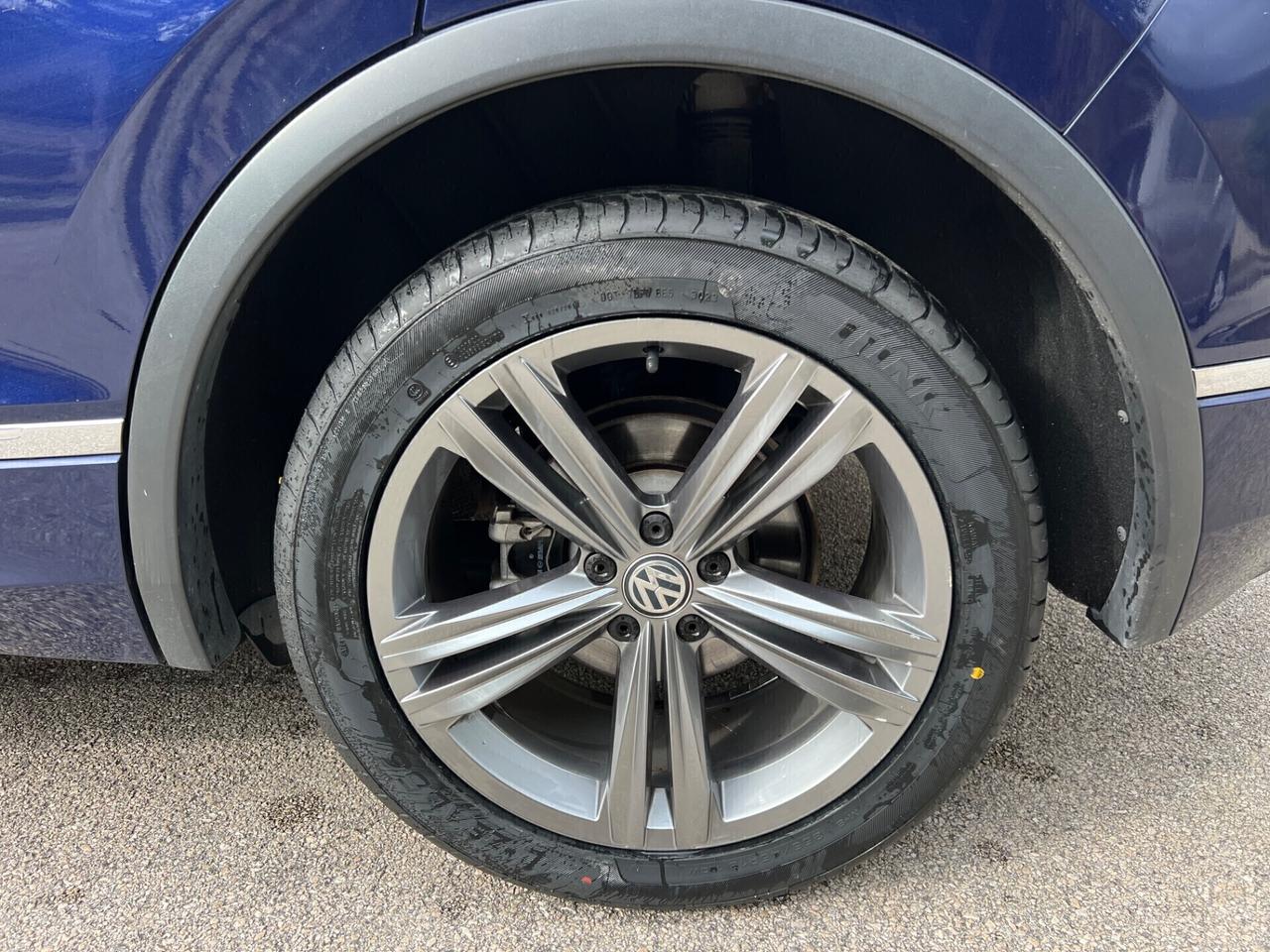 Volkswagen Tiguan R-Line 1.6 TDI 115cv 2018