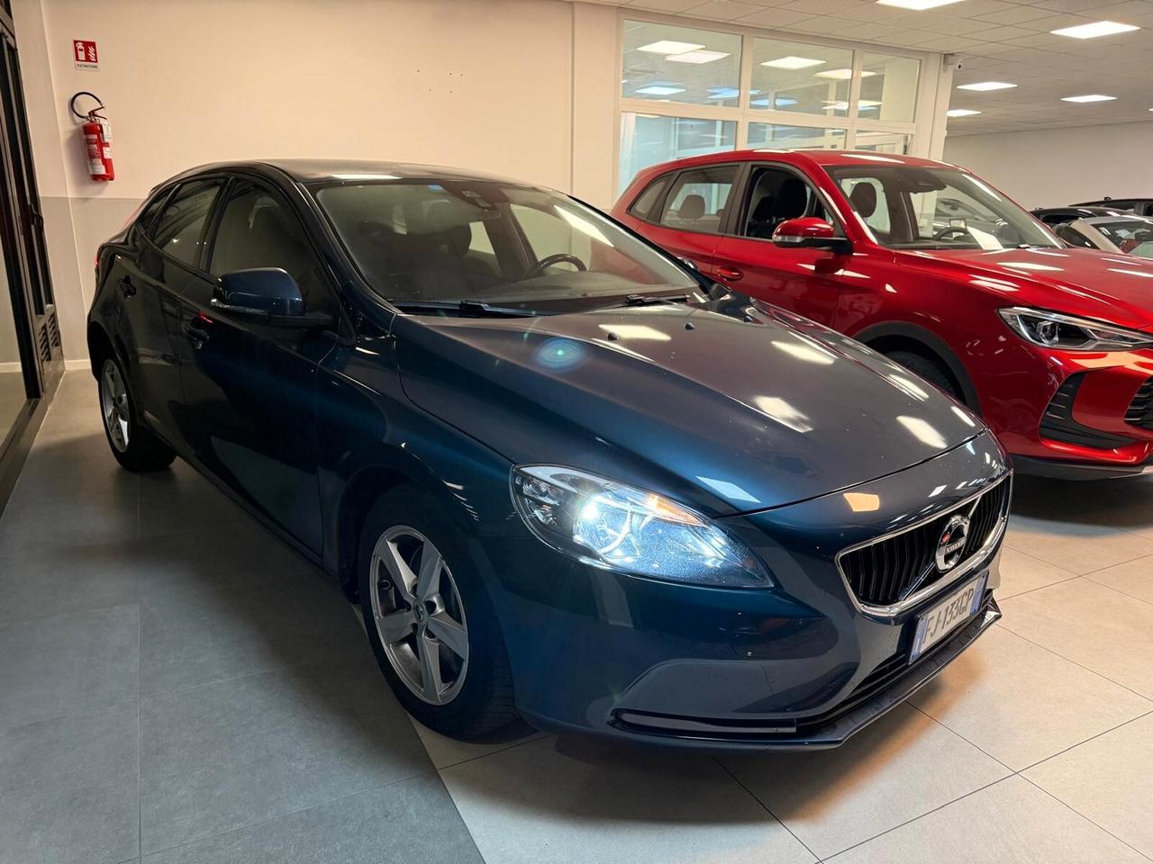 Volvo V40 D2 Geartronic Momentum