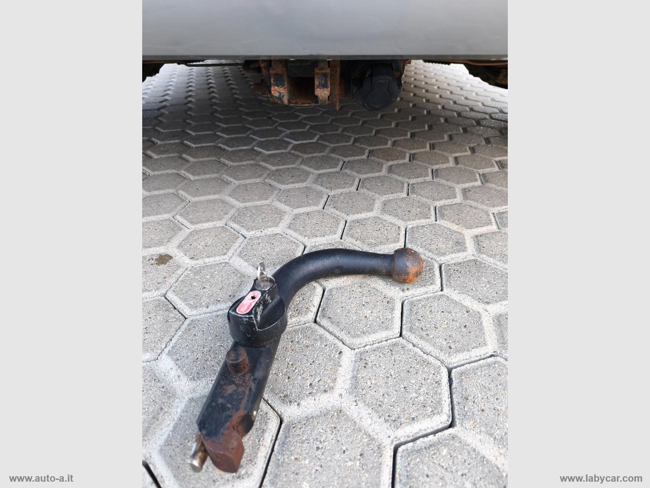 PEUGEOT Partner Tepee 1.6HDI 92 Active