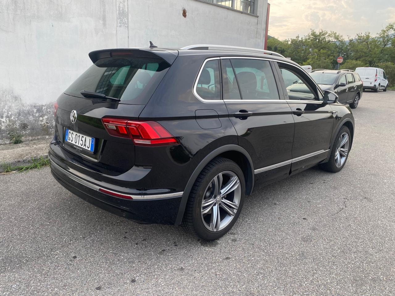 Volkswagen Tiguan 2.0 TDI 150 Cv R-Line