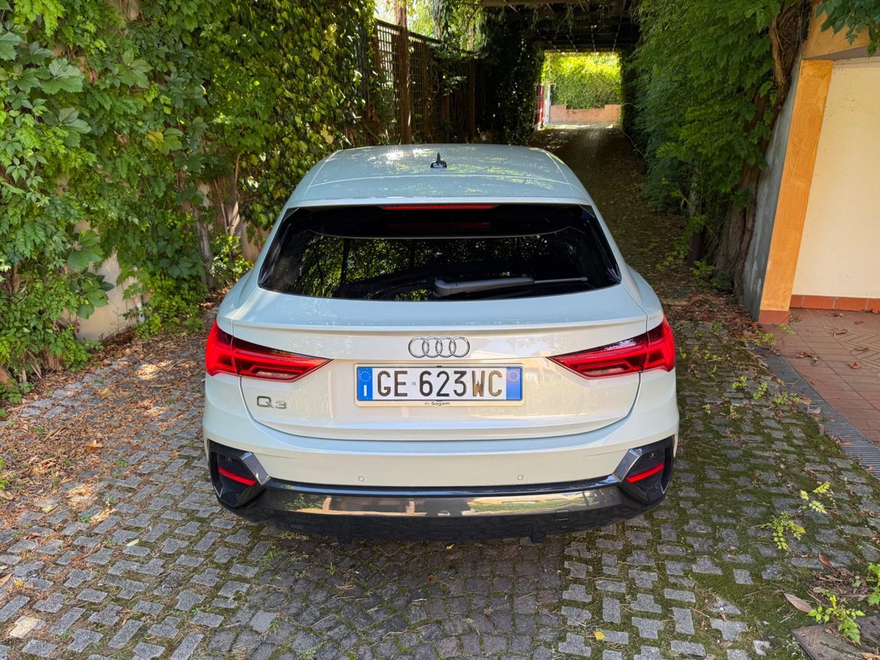 Audi Q3 SPORTBACK 35 tfsi s tronic