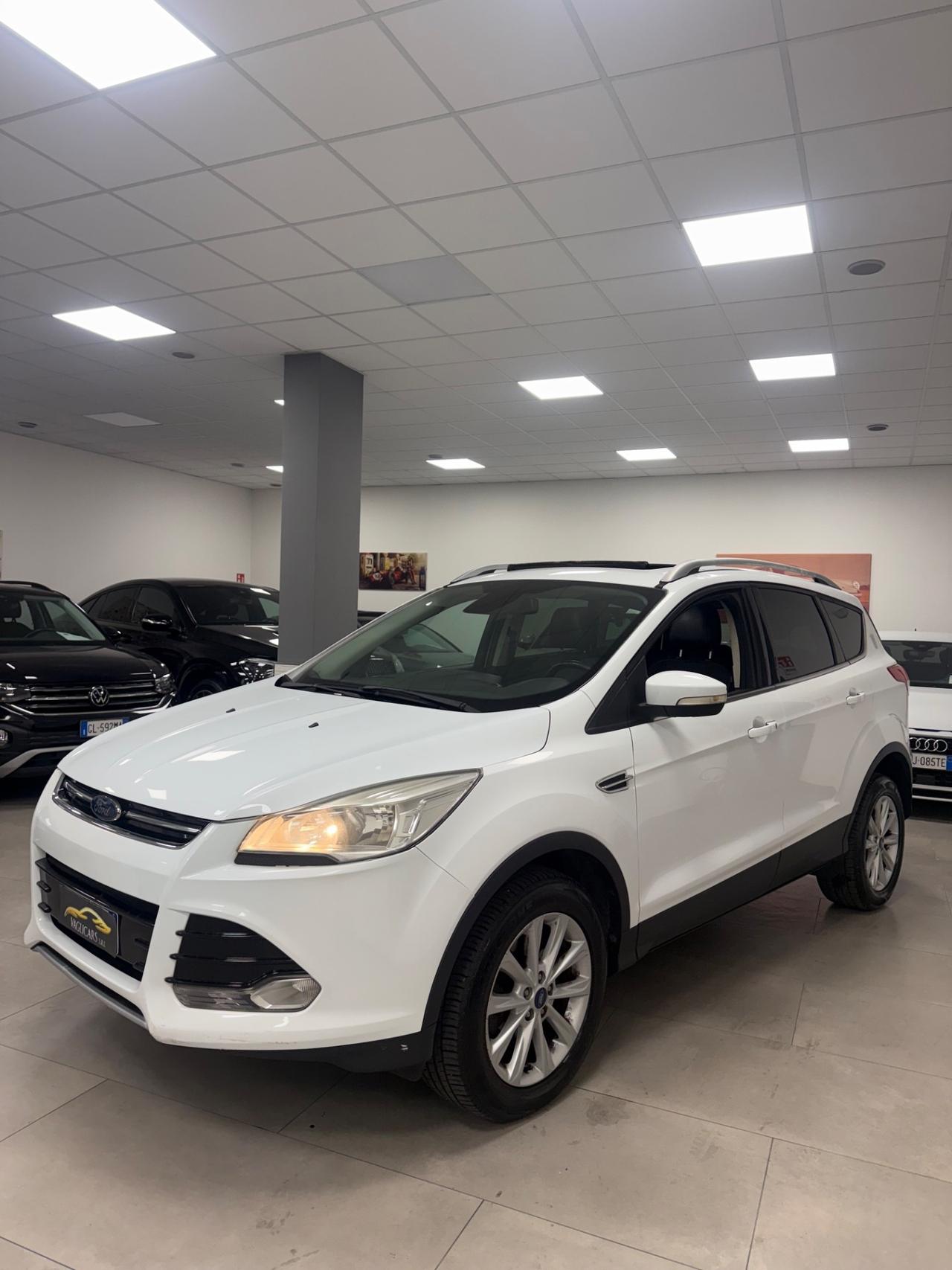 Ford Kuga 2.0 TDCI 150 CV S&S 4WD Powershift Titanium