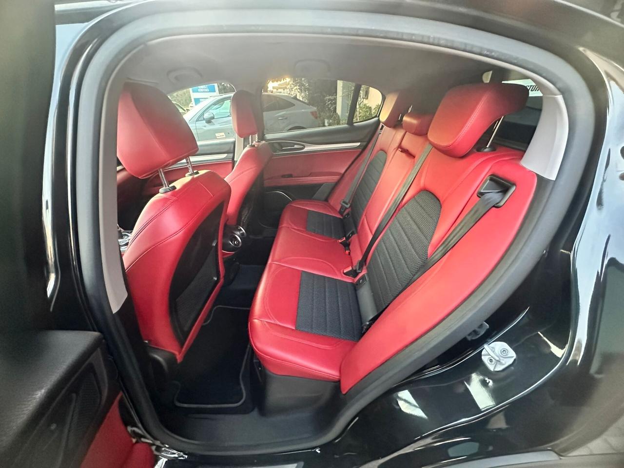 Alfa Romeo Stelvio 2.2 Turbodiesel 190 CV AT8 Q4 Executive