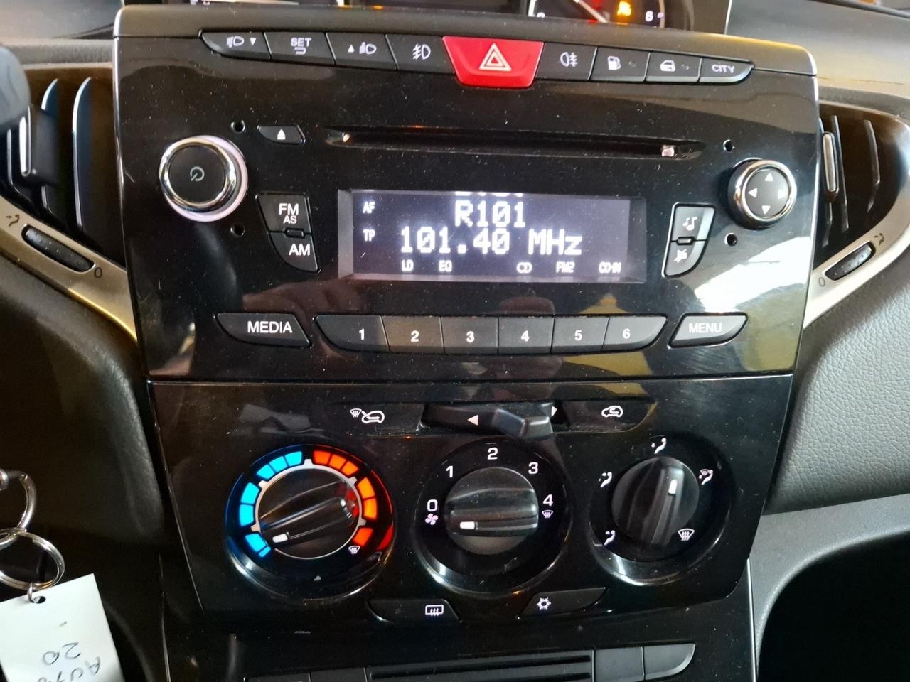 Lancia Ypsilon 0.9 TwinAir 85 CV 5 porte Metano Ecochic Gold