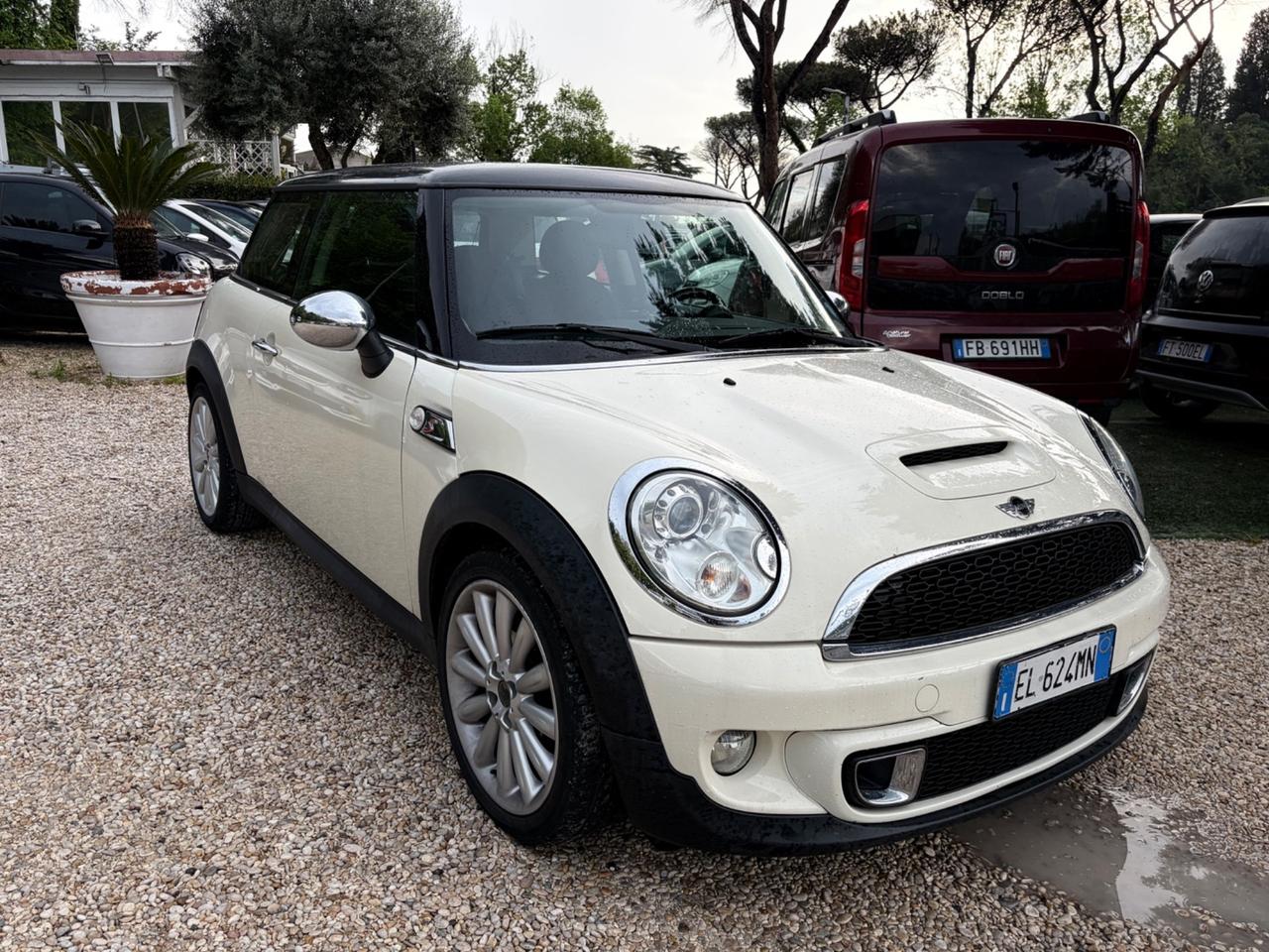 Mini 2.0 16V Cooper SD navi xenon Led misto pelle
