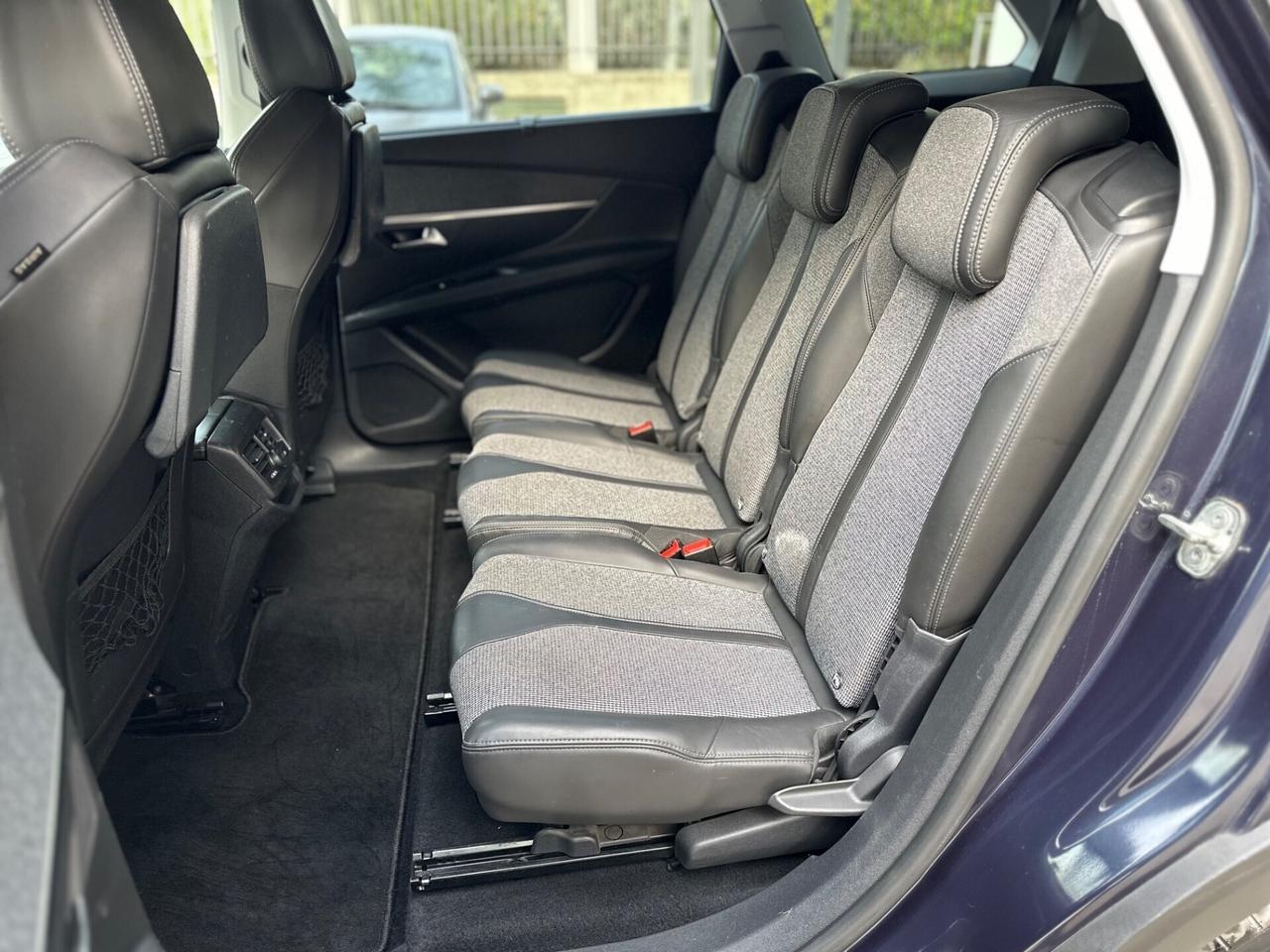 Peugeot 5008 BlueHDi 130 S&S EAT8 Allure