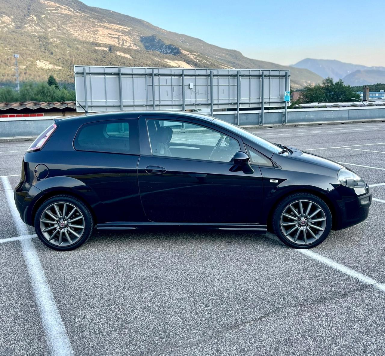 Fiat Punto Evo 1.4 Multi-Air Turbo Sport 135.000km