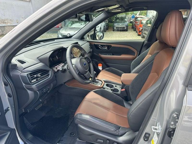 Subaru Forester 2.0 MHEV CVT Lineartronic Premium