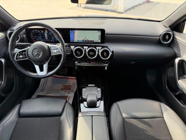 MERCEDES-BENZ A 180 d SPORT NIGHT EDITION UFF MERCEDES