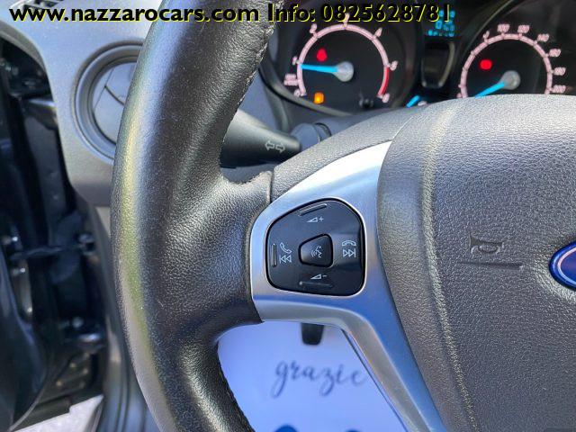 FORD Tourneo Courier 1.5 TDCI 100 CV S&S Plus